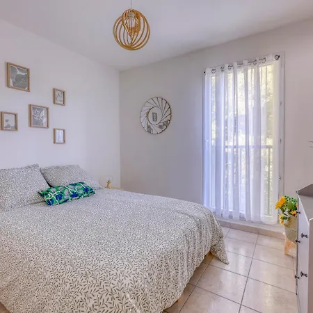 L'oree Du Cap - Climatise Proche Apartment